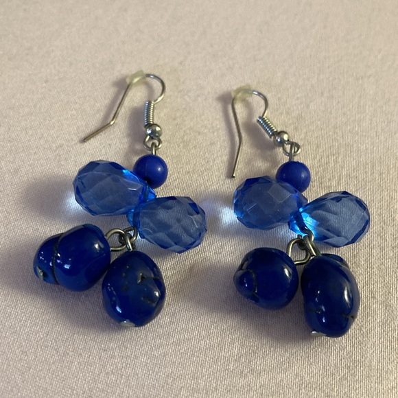 NWOT - EsMar Silvertone Sapphire Blue Crystal Necklace & Matching Earrings - Picture 2 of 12